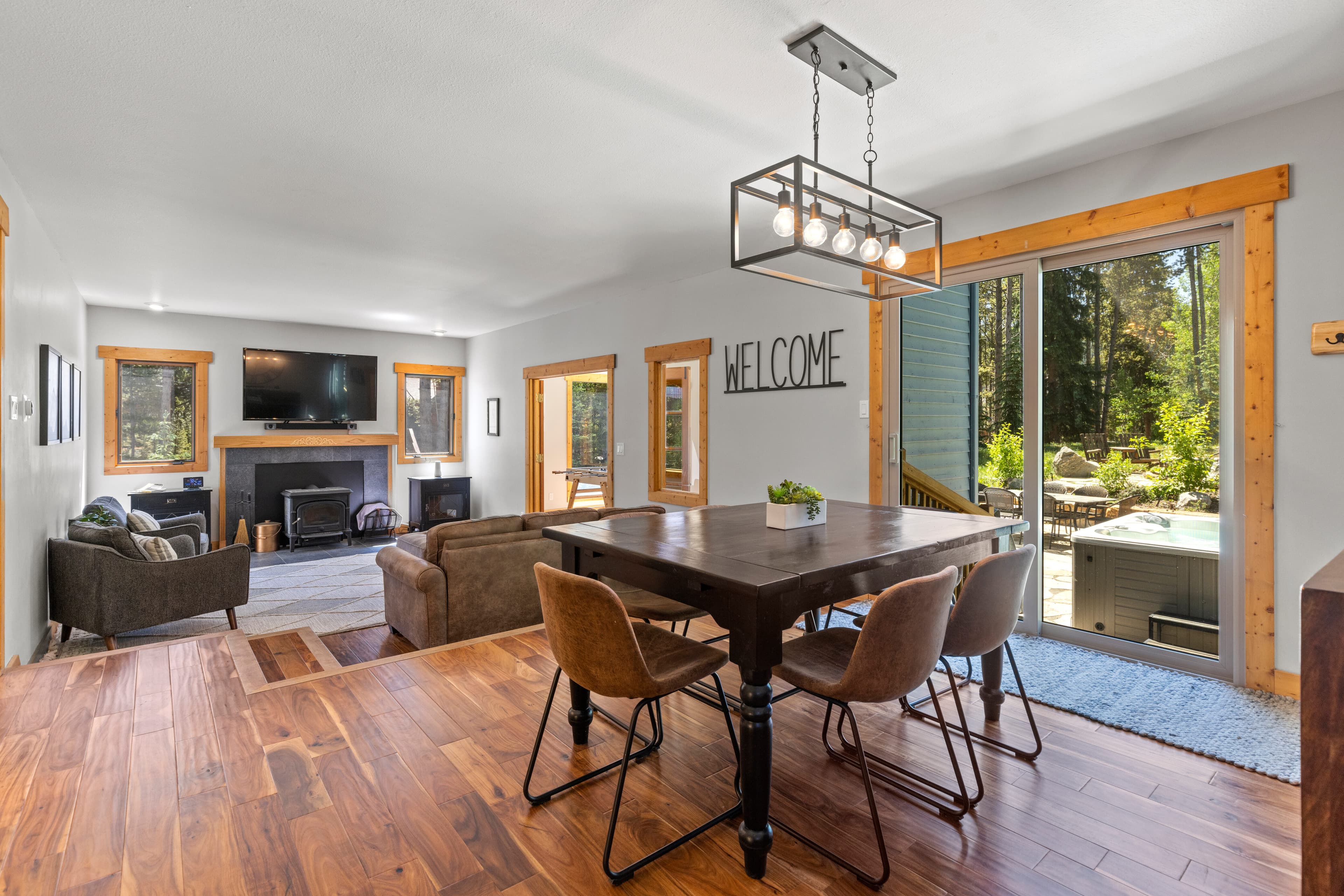 Dining area looking toward living room